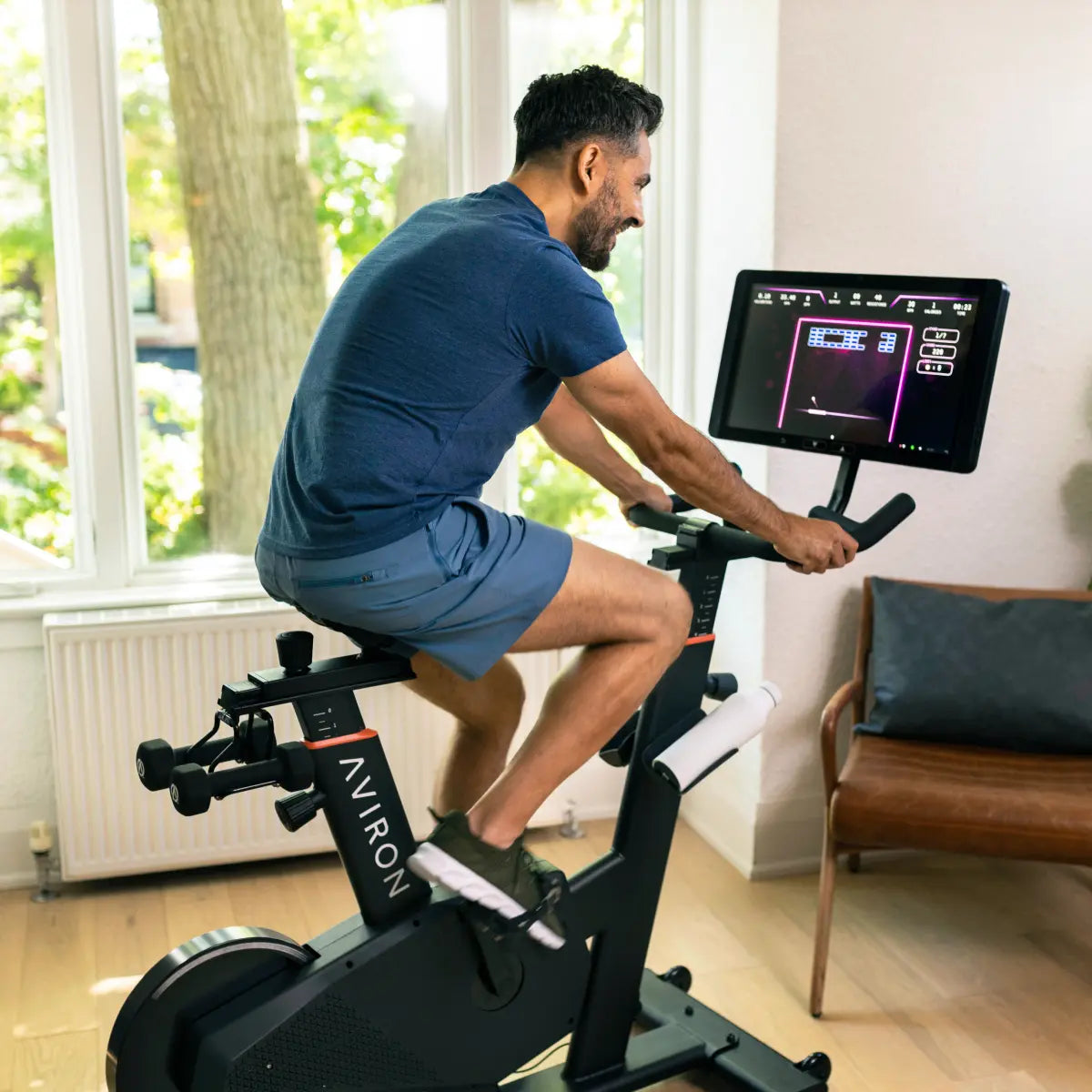 Aviron Indoor Cycle Fit Bike