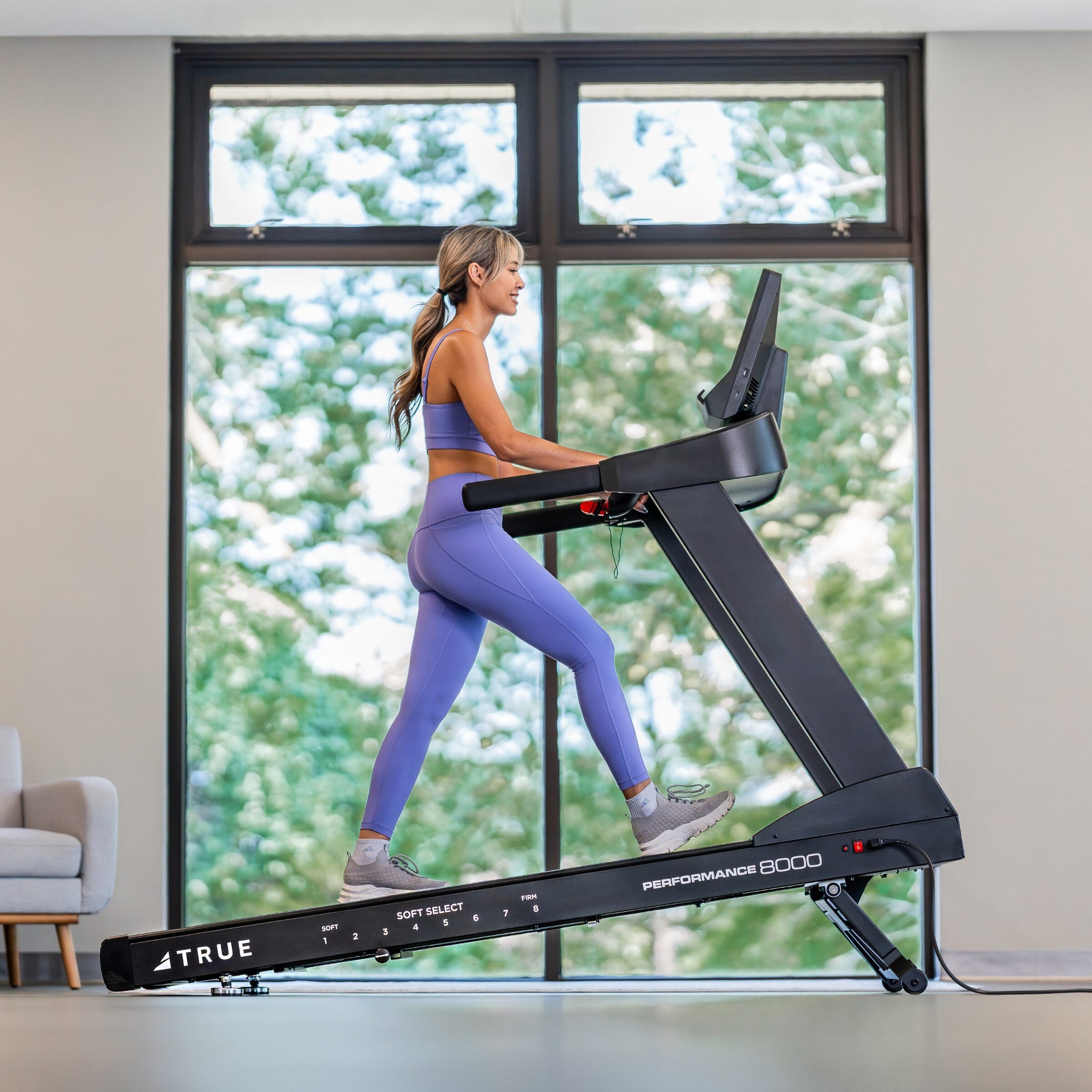 TRUE Fitness Treadmills Performance 8000 Treadmill