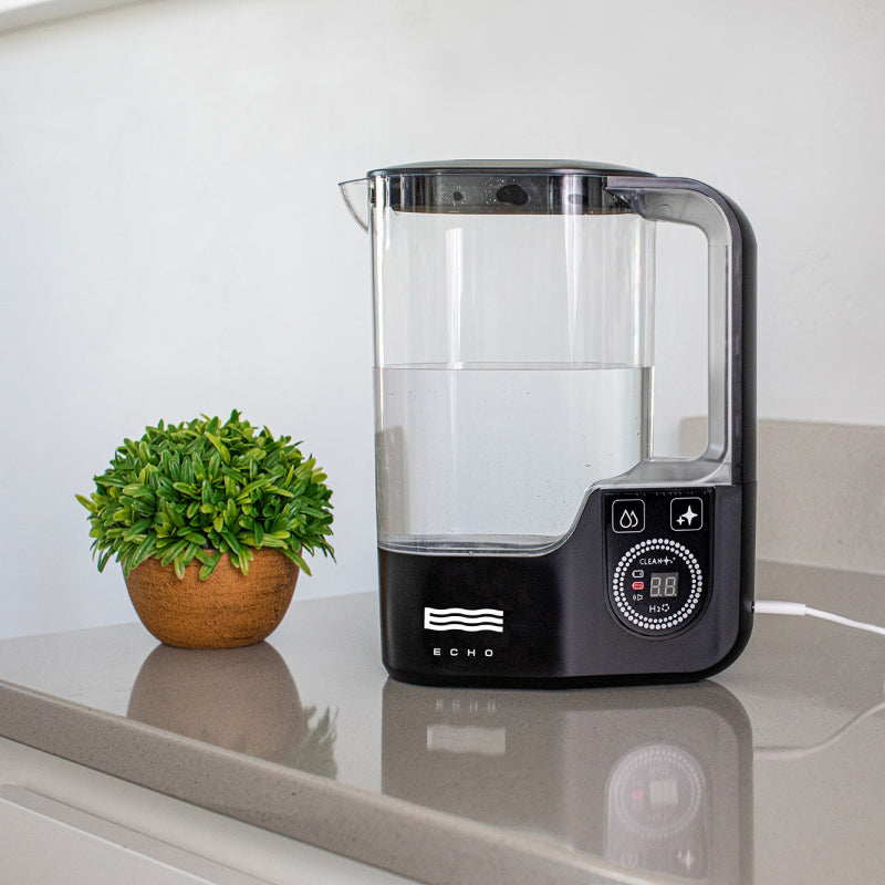 Echo Recovery Hydrogen Water Pitcher